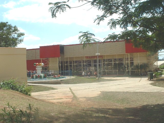 Salón de exposición- Dar Clic para ampliar -