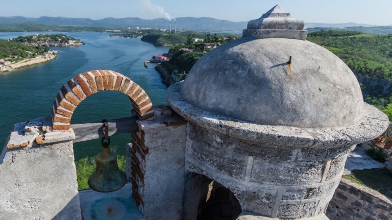 Bahia de Santiago Bahia de Santiago